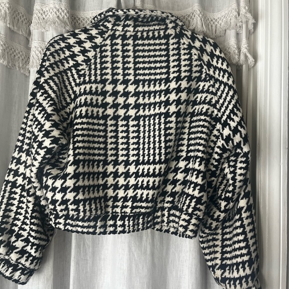 Black and White Houndstooth Jacket - Picture 3 of 3